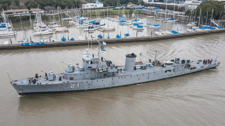 ARA King: descubrí cómo son los viajes en uno de los buques más emblemáticos de Argentina