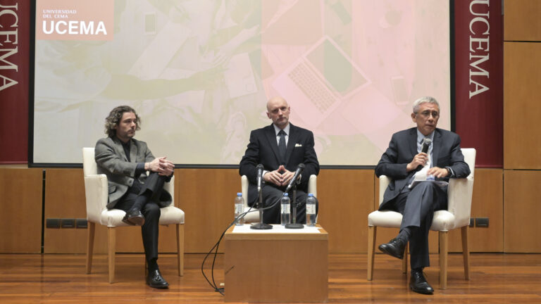 ¿Es posible desacoplar totalmente las industrias tecnológicas de EE.UU. y China?