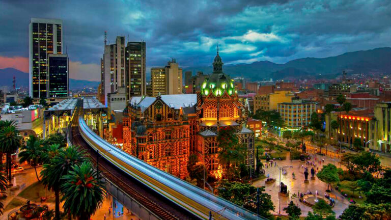 Las ciudades “inteligentes”: ¿cuáles son las áreas urbanas argentinas más desarrolladas tecnológicamente?