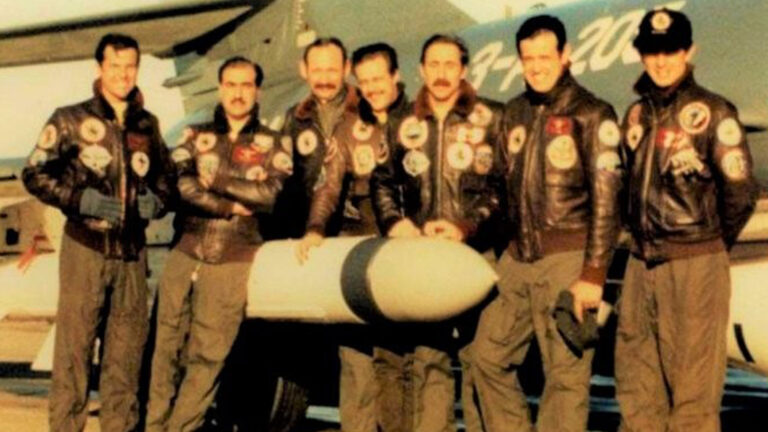 Un ataque aéreo en Malvinas, una escuadrilla de héroes y la mayor pérdida logística británica