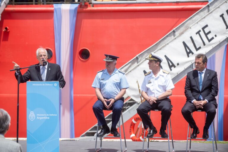 Inició la Campaña Antártica de Verano 2023-2024