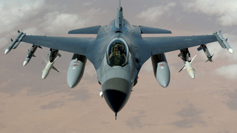 El auge de los F-16: las Fuerzas Armadas que tienen el caza estadounidense en sus filas