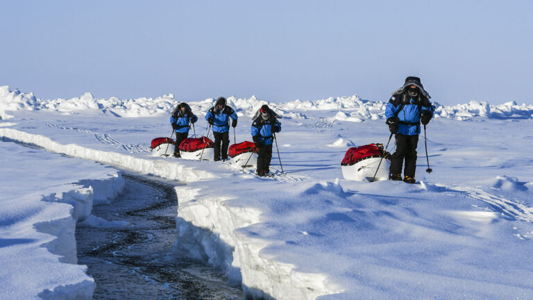 Antártida: a 23 años de la hazaña argentina en el Polo Sur