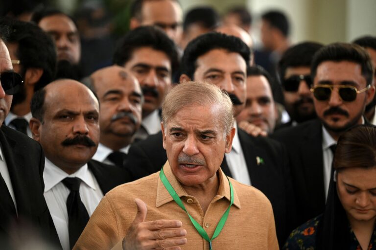 Pakistán: Nawaf Sharif vuelve al poder