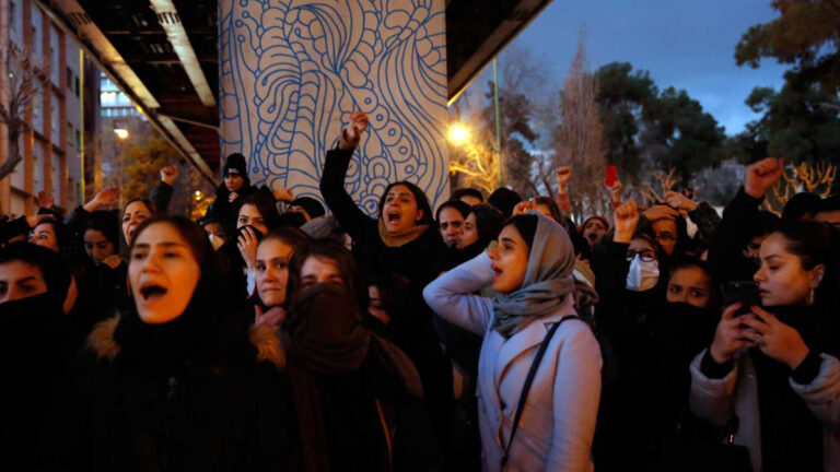 Irán, un país en plena ebullición