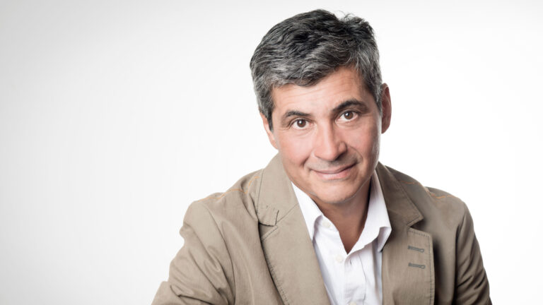 Mis cinco libros: Daniel Balmaceda