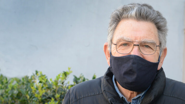 Científicos argentinos desarrollan un spray contra el COVID-19