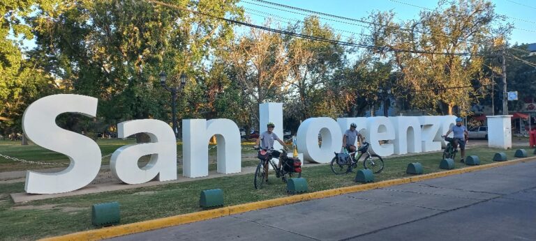 Travesía sanmartiniana: la historia de los argentinos que cambiaron el caballo por la bicicleta para ir a San Lorenzo