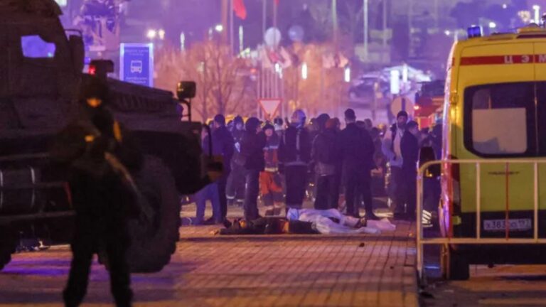 Todo sobre ISIS-K, el grupo yihadista que se adjudicó el ataque terrorista en Rusia