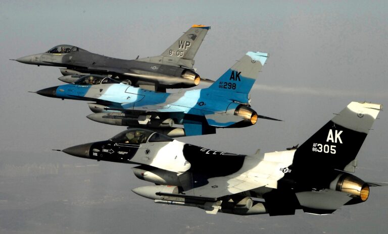 F-16: cómo se prepara la Fuerza Aérea Argentina para recibir los aviones daneses