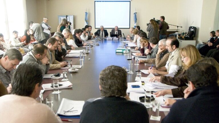 La Legislatura de Neuquén dio luz verde al acuerdo con YPF