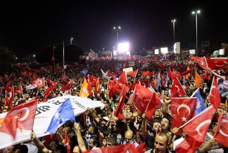 Turquía: vuelve la tensión a las calles