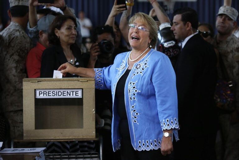 Chile: Bachelet regresa al poder