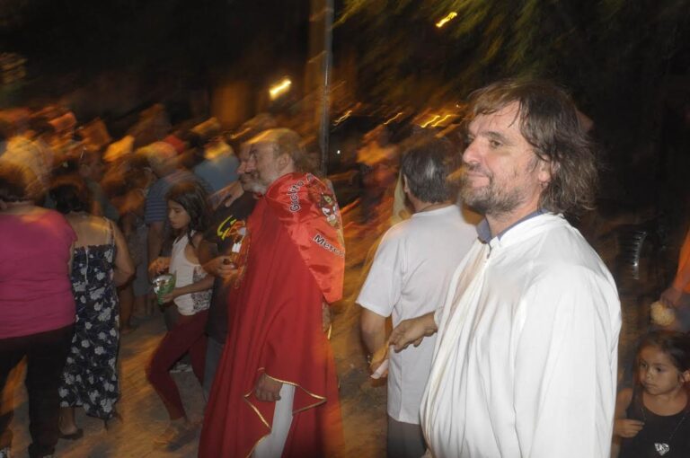 Los curas de Francisco