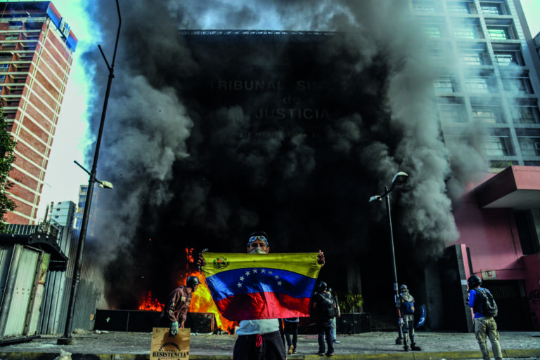 “En Venezuela se cayó el último pedazo de mascarada democrática”, el análisis de Fabián Calle