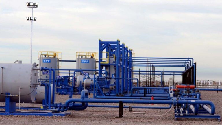 Pampa Energía se asocia con YPF