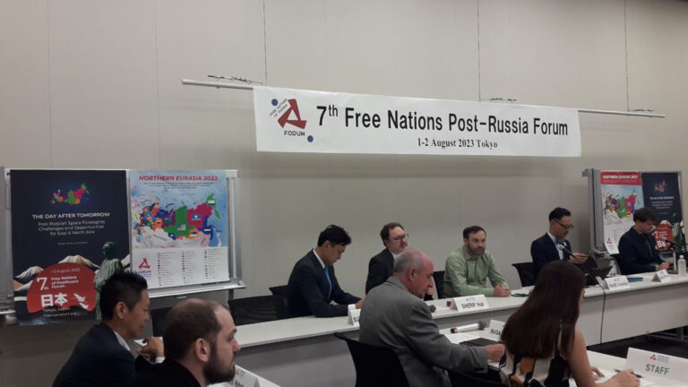 Foro de las Naciones Libres Posrusas, la organización que habla de “desputinizar” Rusia