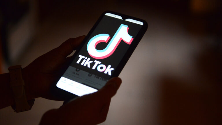 El lado oscuro de TikTok: denuncias, juicios y adicciones en la plataforma china