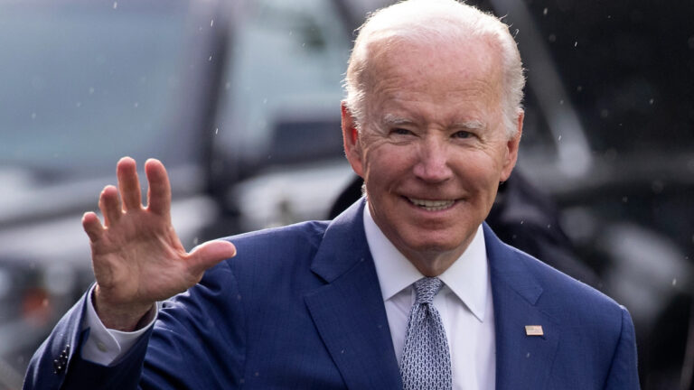 Joe Biden vence a Donald Trump y consigue fondos para Ucrania, Israel y Taiwán