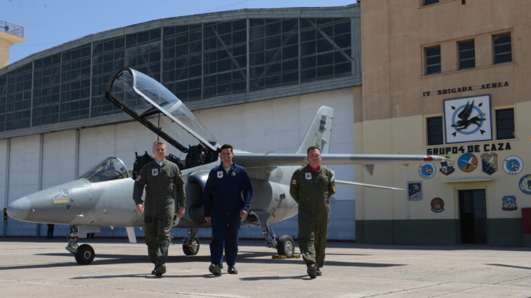 Día de la Fuerza Aérea: ¿cómo se forman los pilotos de combate para volar el F-16 que se viene?