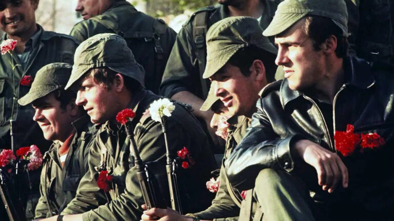 Portugal conmemora los 50 años de la Revolución de los Claveles, el movimiento que dio paso a la democracia