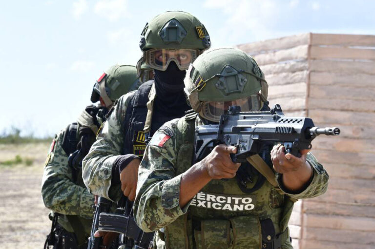 Narcotráfico: acusan al Ejército Mexicano de aliarse con criminales para combatir al cártel más sanguinario