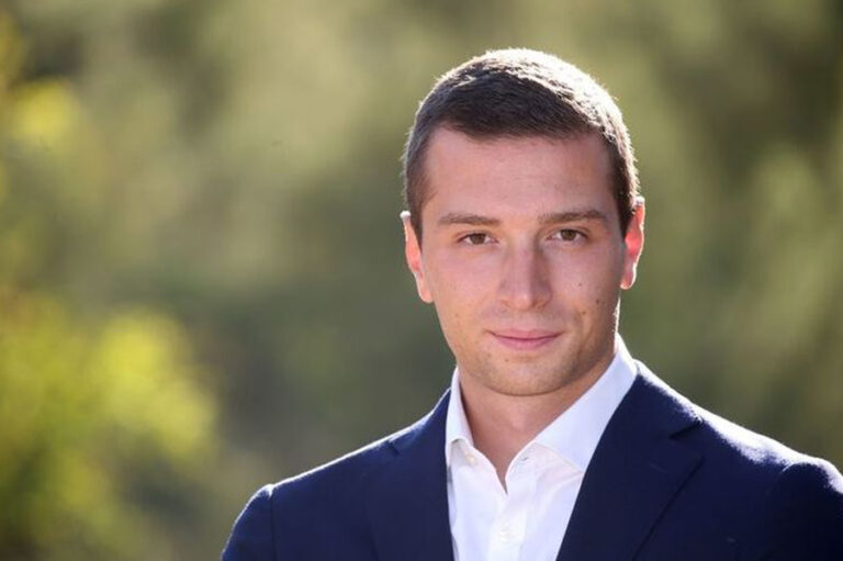 Jordan Bardella, el joven líder de extrema derecha que provocó un terremoto político en Francia