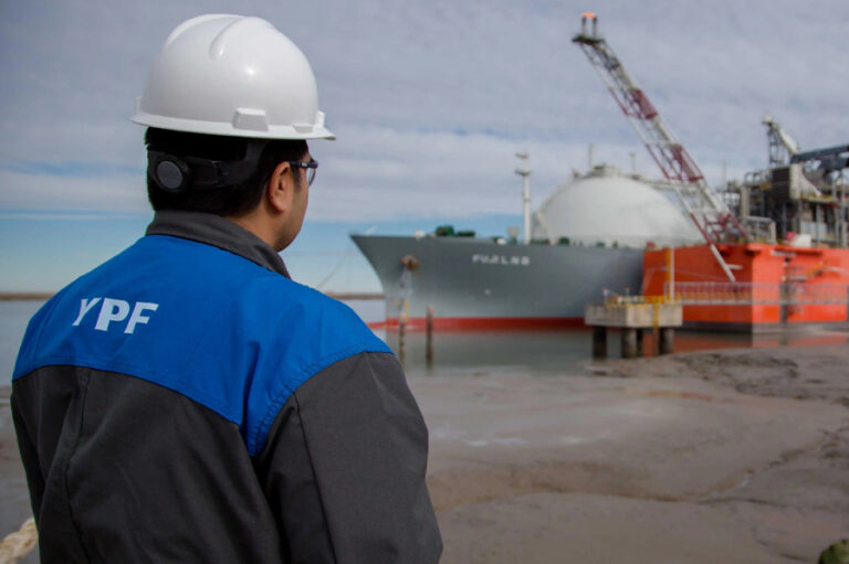 YPF optó por Río Negro para instalar su mega proyecto de GNL