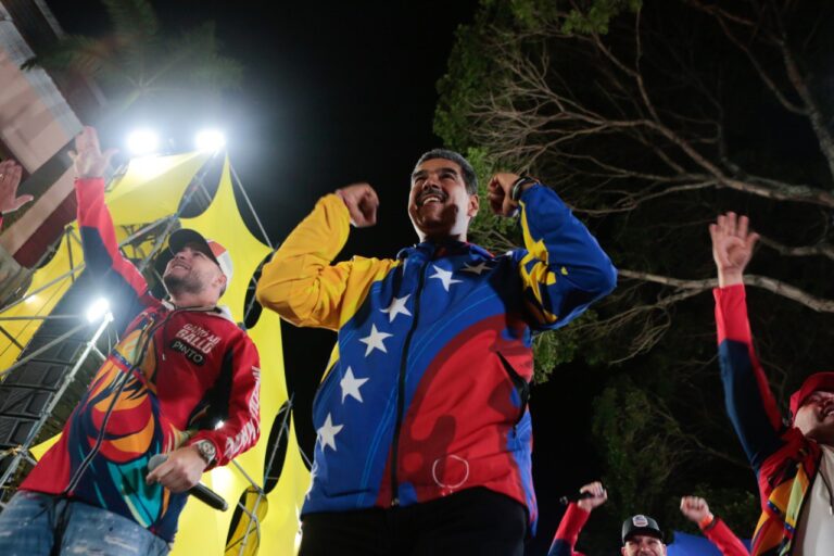 Unasur respaldó a Nicolás Maduro