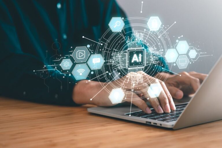 ¿Cómo puede ayudar la Inteligencia Artificial en el ámbito educativo?