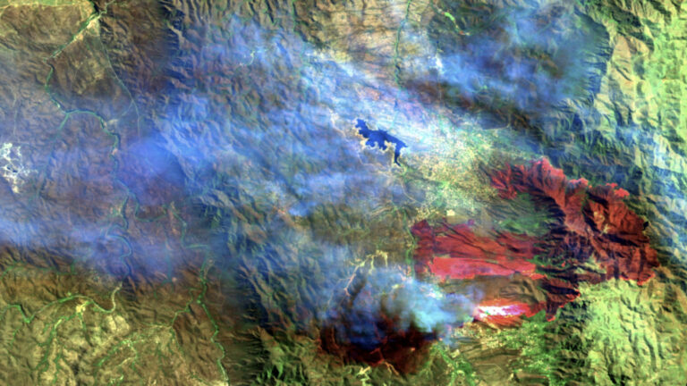 Nuevas imágenes satelitales de los incendios en Córdoba vistos desde el espacio