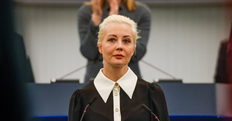 Yulia Navalnaya, la mujer que quiere derrocar a Vladimir Putin y ser presidenta de Rusia