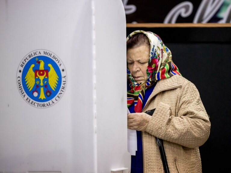 Moldavia aprobó cambios constitucionales y se acerca a la Unión Europea