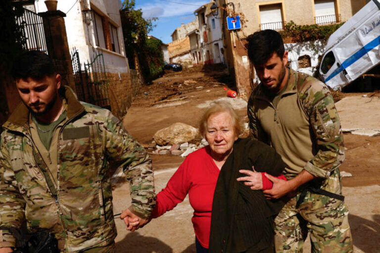 Inundaciones en Valencia: así operan los militares españoles ante una emergencia 