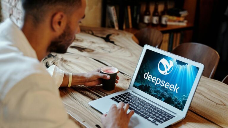 DeepSeek: la nueva empresa de IA china que genera tensiones con Estados Unidos