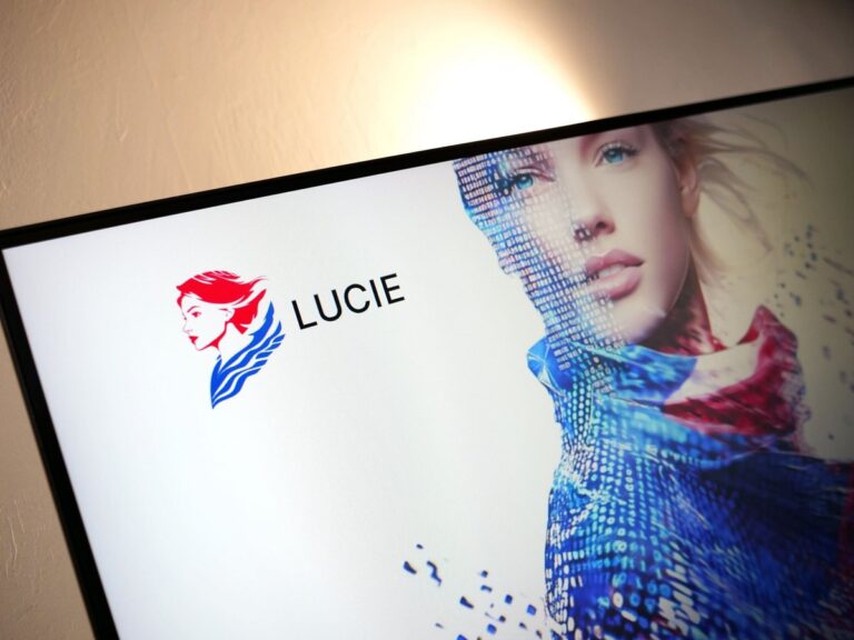 Inteligencia Artificial: Francia también lanzó un modelo generativo de IA y lo tuvo que cerrar por un insólito motivo