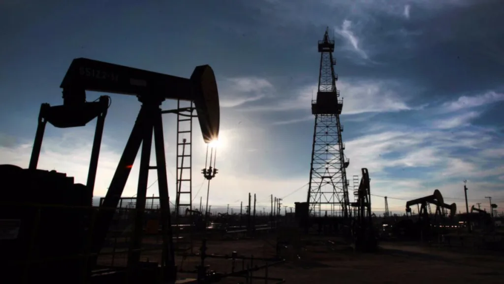 trump-davos-petroleo