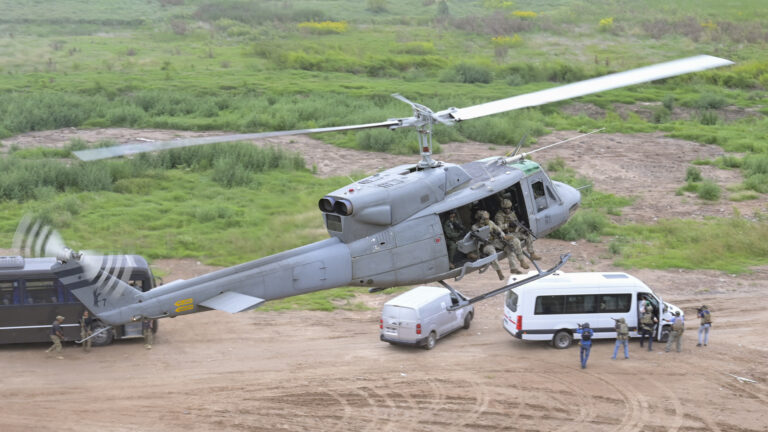 Fuerzas especiales en Atucha: así entrenan los militares para recuperar objetivos de valor estratégico