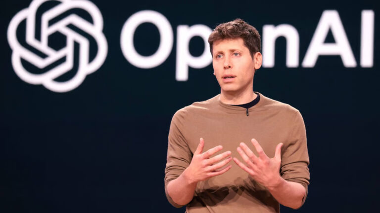 Cómo es el nuevo proyecto de Sam Altman que busca destronar a los celulares iPhone