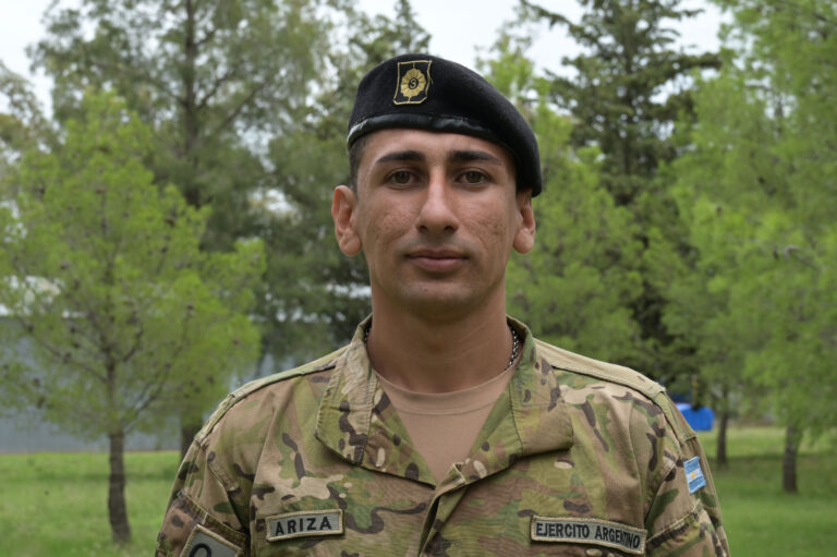 Bahía Blanca: la historia del soldado Javier Ariza, un héroe en la tragedia