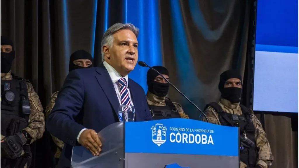 martin-llaryora-cordoba