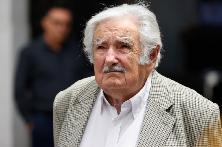 José “Pepe” Mujica, el hombre que combatió a la dictadura en Uruguay y llegó a la presidencia 