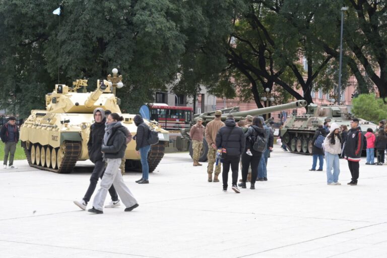 Expo Ejército 2025: uno por uno, todos los “fierros” que se exhiben en el Edificio Libertador