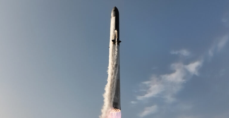 ¿China en SpaceX?: Estados Unidos investiga a la empresa espacial de Elon Musk