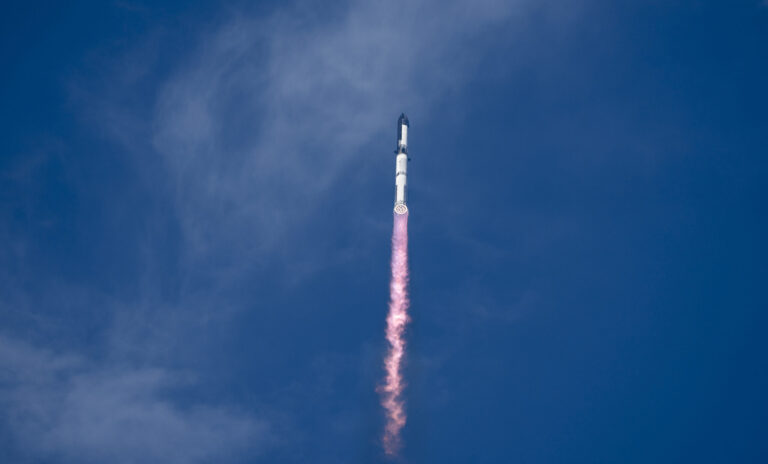 Nuevo lanzamiento en SpaceX: un paso más cerca de la Luna y Marte
