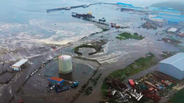 Tsunami en el Pacífico: alerta global tras el sexto terremoto más fuerte de la historia