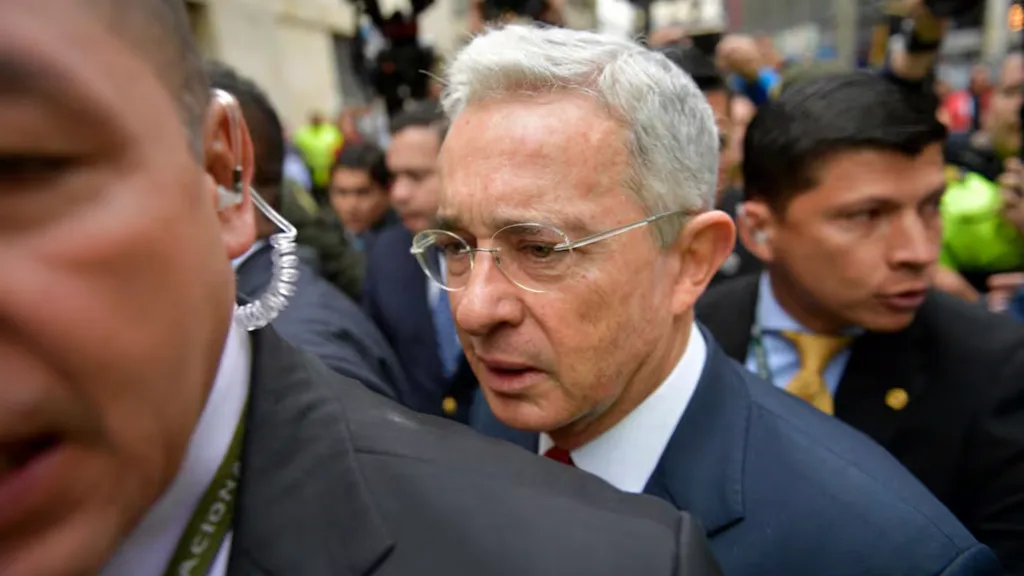 alvaro-uribe