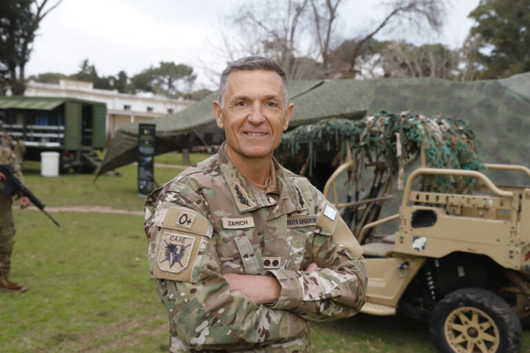 General Zarich, a cargo del ejercicio “Libertador”: “Tratamos de unir los valores con la acción”