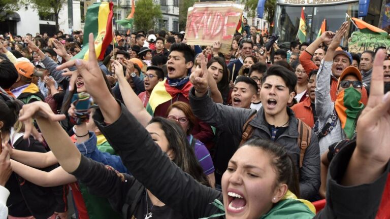 Elecciones en Bolivia: habrá balotaje entre la derecha tras la derrota del MAS