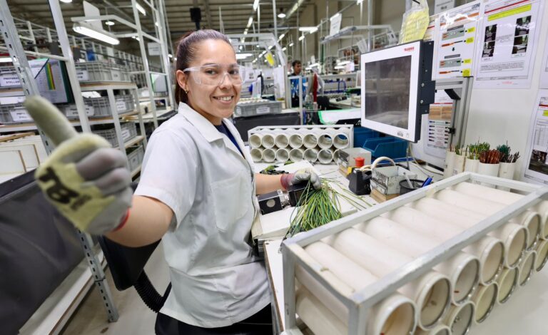 Paraguay: qué es la industria maquiladora y cómo está cambiando la matriz de la economía del país